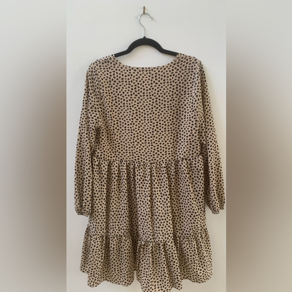 Women’s SZ S DNT Long Sleeve Tan & Cream Boho Dress - Picture 2 of 7